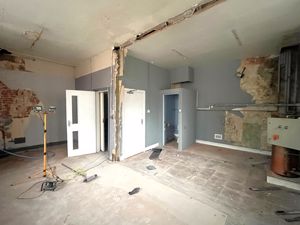 Photo 4- click for photo gallery